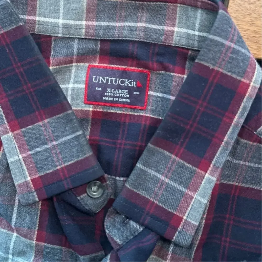 UNTUCKit Men's Plaid Button-Up Long Sleeve Shirt Alentejo, Size XL, Like New